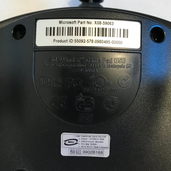 Microsoft SideWinder Gamepad USB Retro Gaming Controller with Manual - Picture 9 of 15